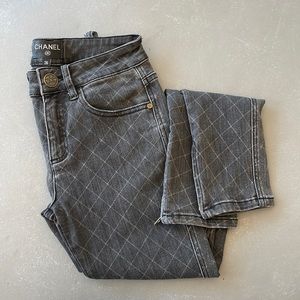 Chanel Skinny Jean